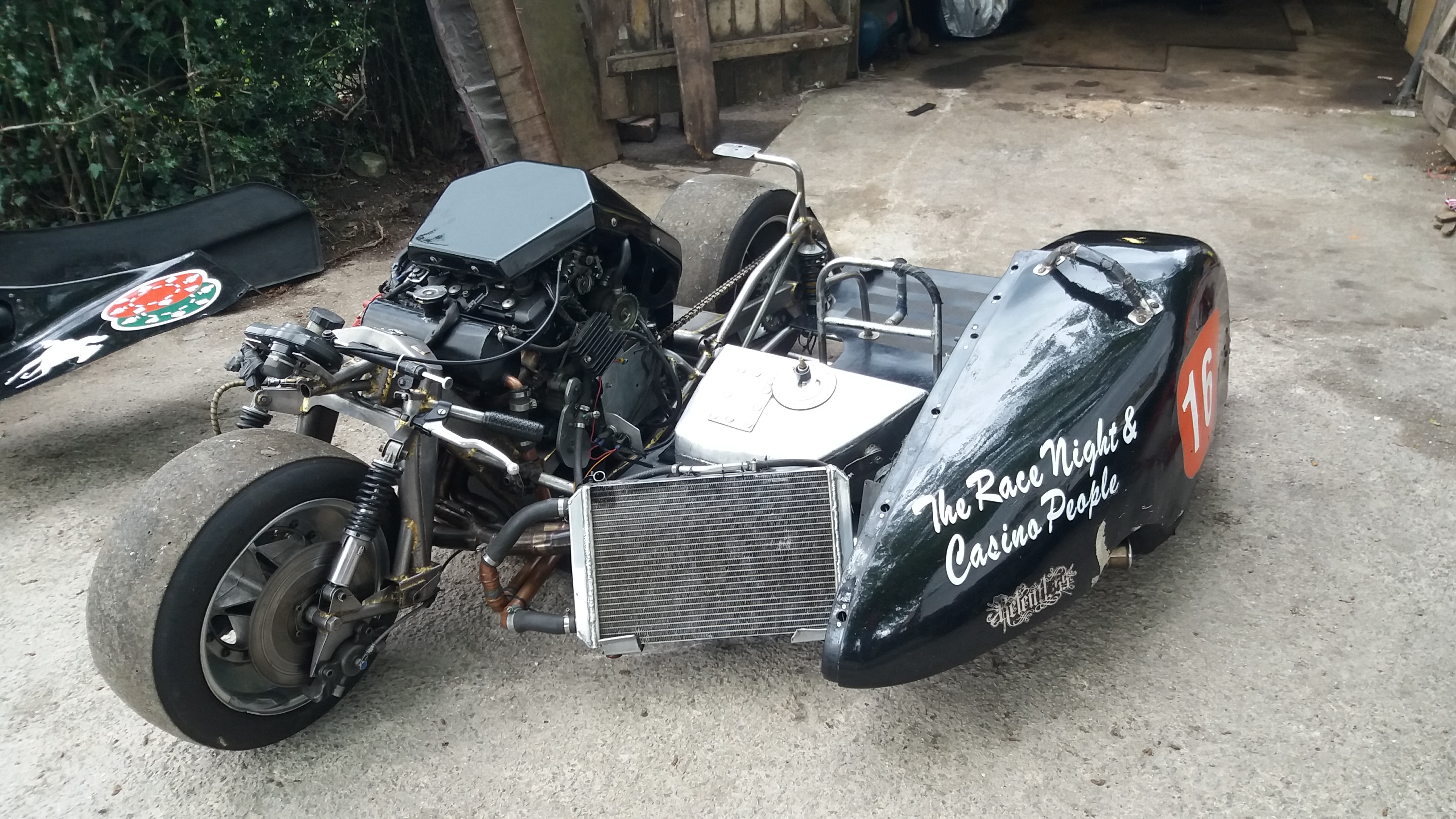 unfaired  front sidecar.jpg