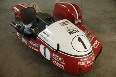 DucatiSideCarRacer1.jpg